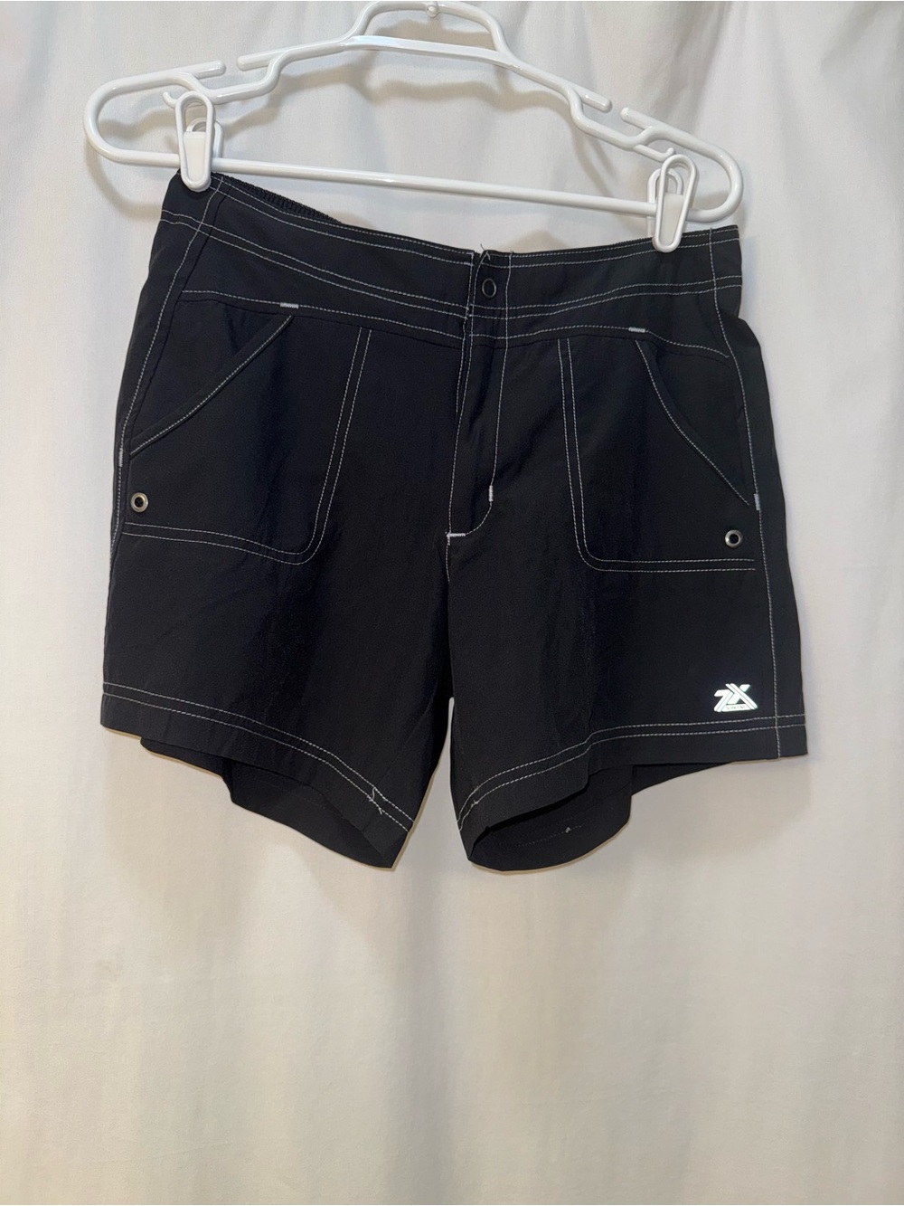 ZeroXposur Black Athletic Shorts with White Contrast Stitching